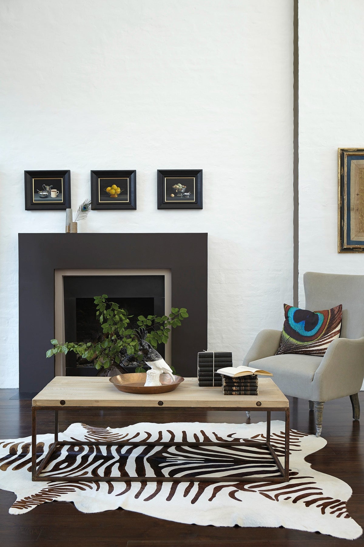 Little Greene Chocolate Colour (124) in een interieur
