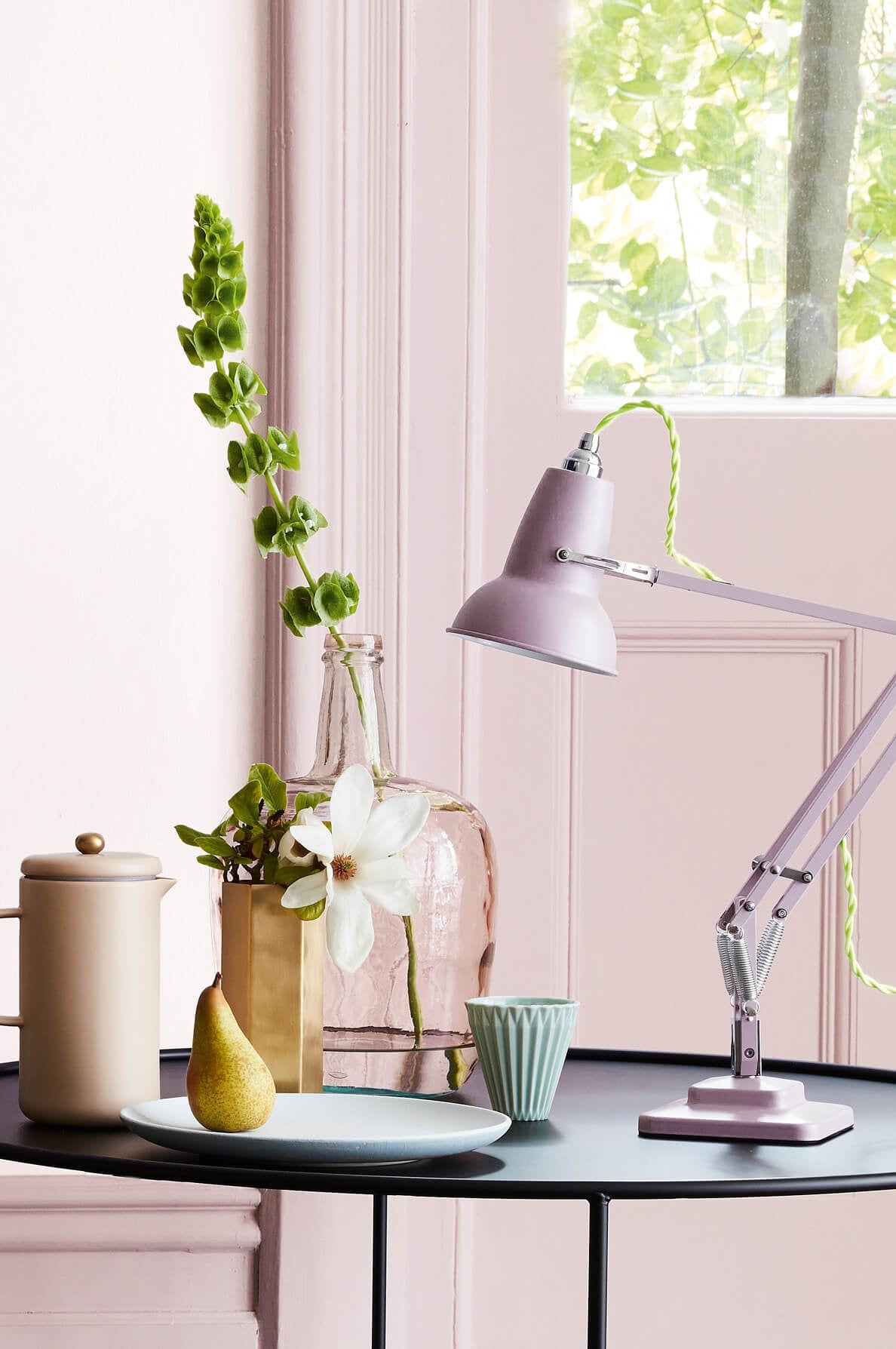 Little Greene Dorchester Pink (213) in een interieur