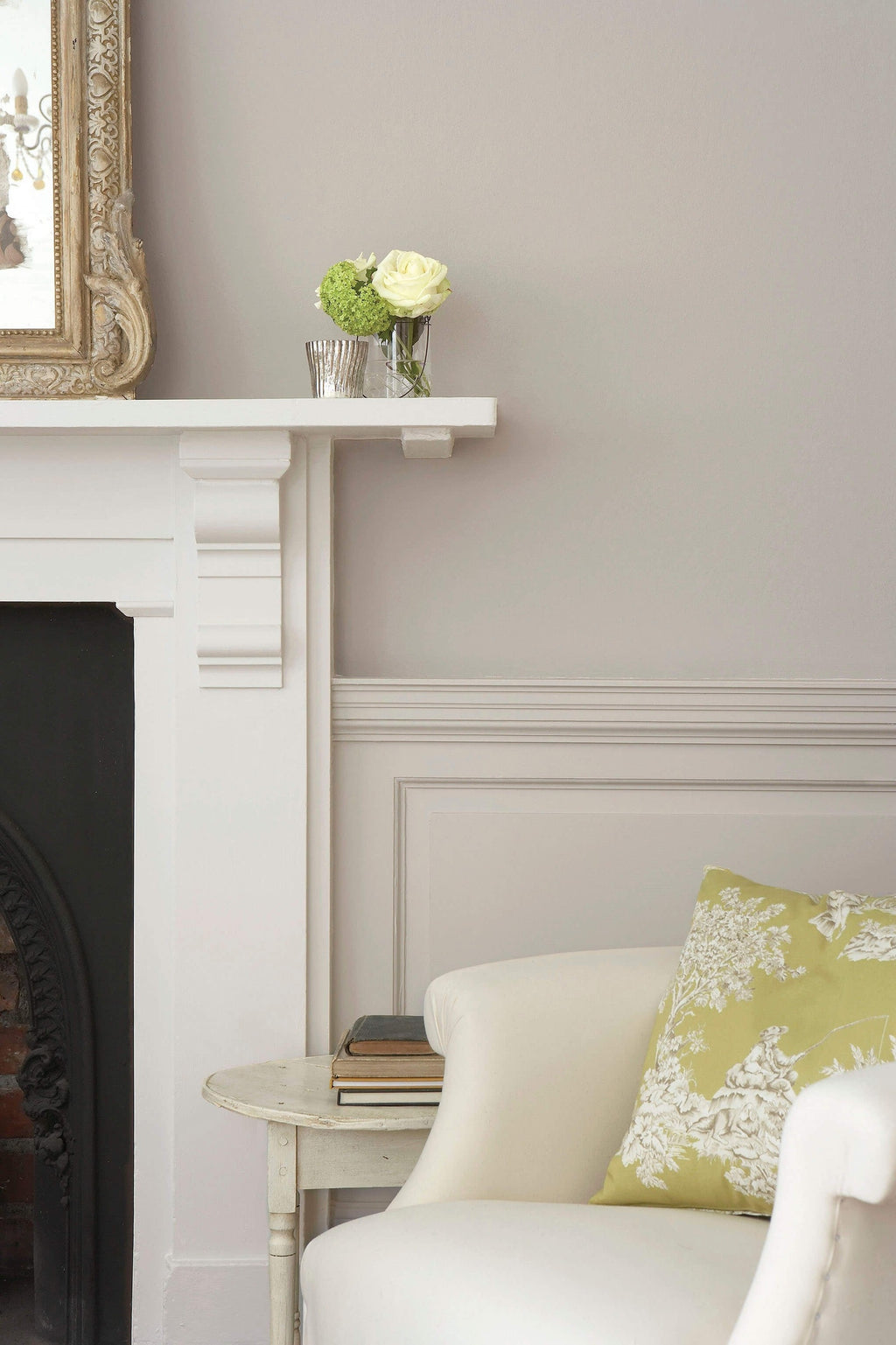 Little Greene French Grey Pale (161) - Tester in een interieur