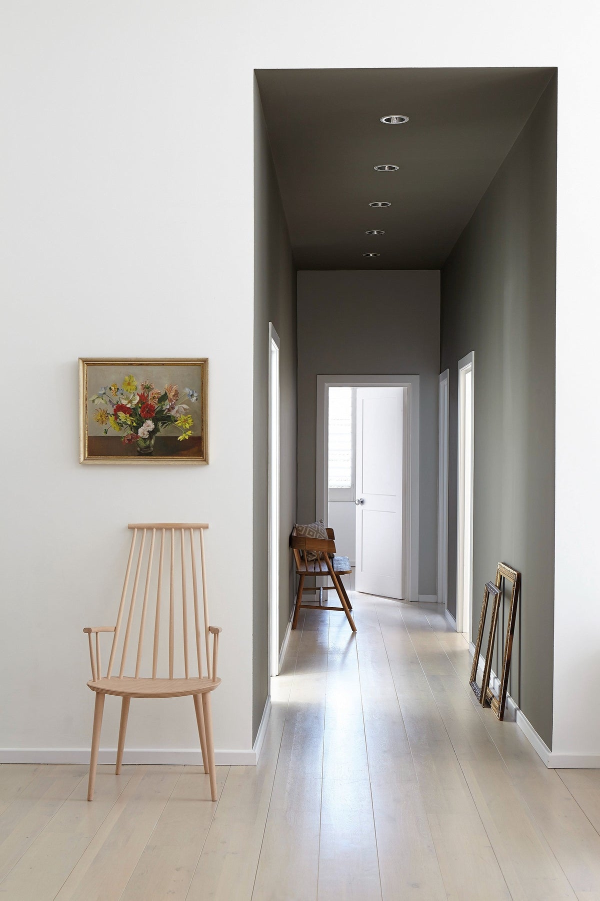 Little Greene Grey Moss (234) in een interieur