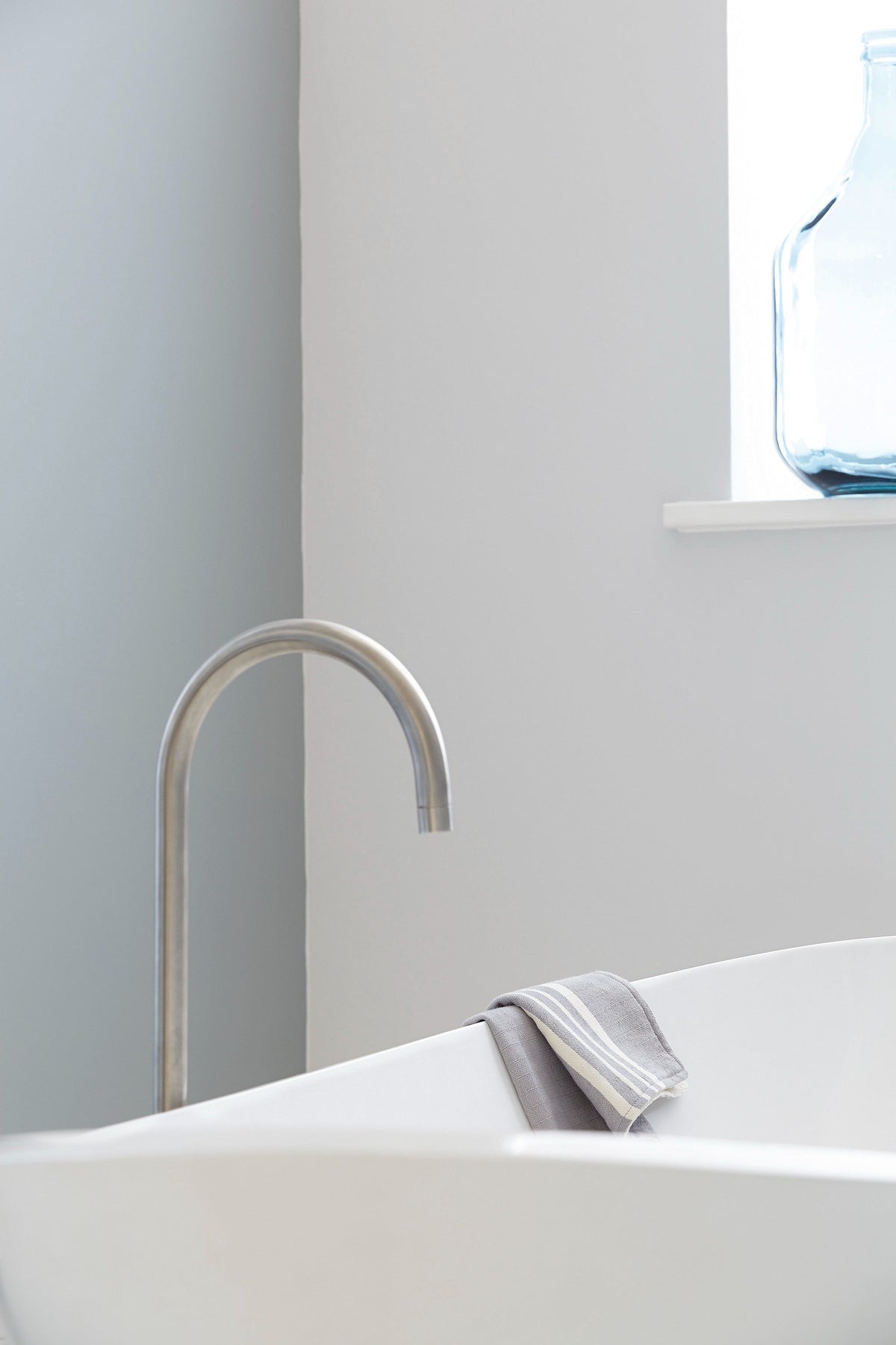 Little Greene Grey Teal (226) in een interieur