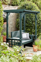 Little Greene Harley Green (312) in een interieur