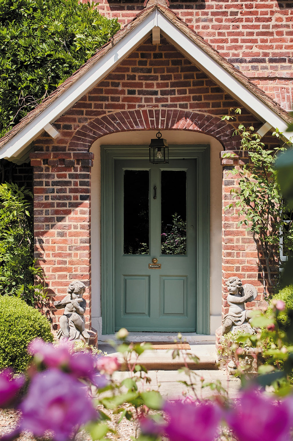 Little Greene Ho Ho Green (305) in een interieur
