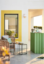 Little Greene Indian Yellow (335) - Tester in een interieur