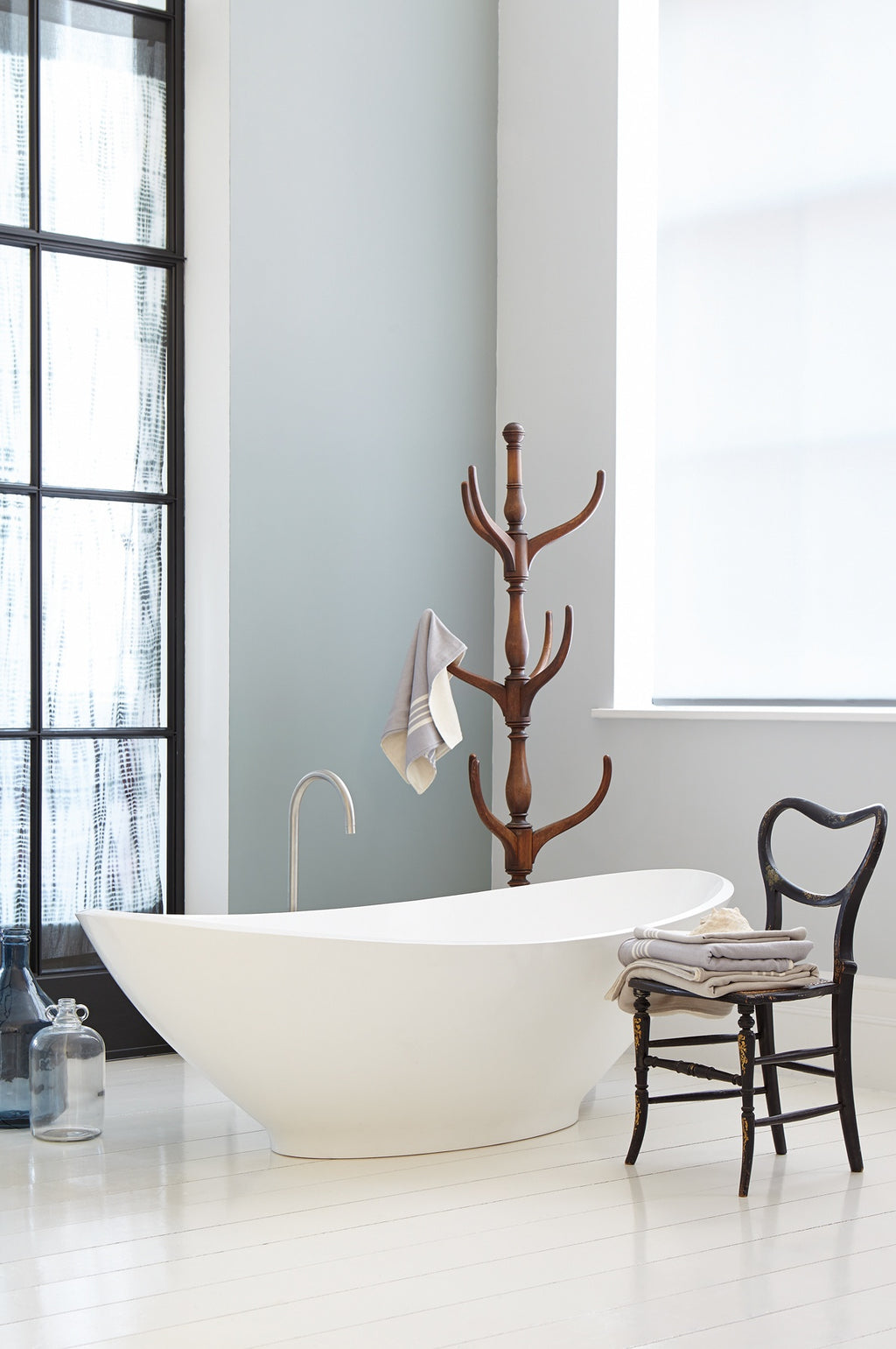 Little Greene Inox (224) - Tester in een interieur