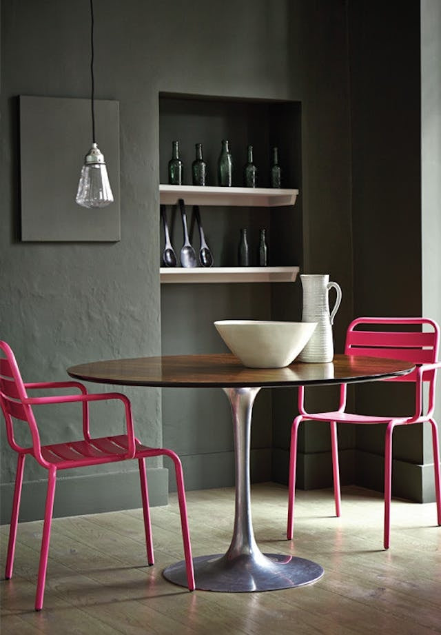 Little Greene Invisible Green (56) - Tester in een interieur