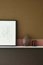 Little Greene Light Bronze Green (123) - Tester in een interieur