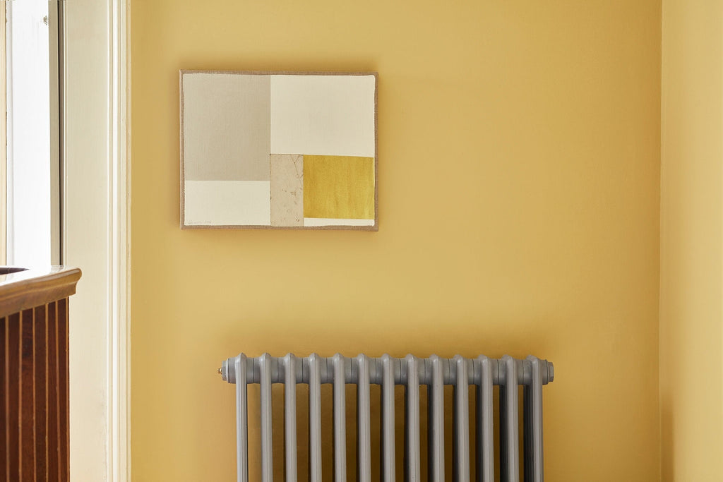 Little Greene Light Gold (53) in een interieur