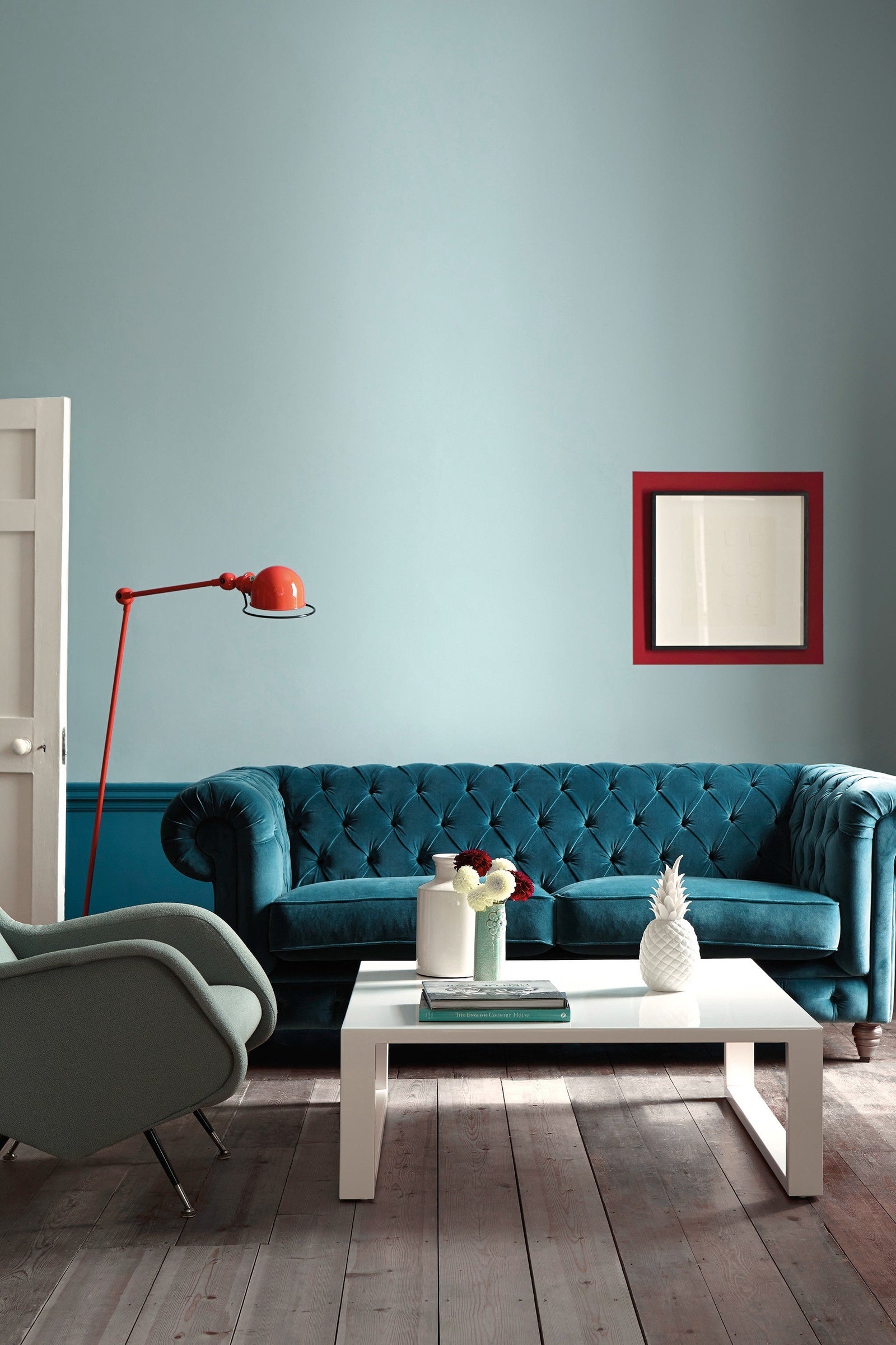 Little Greene Marine Blue (95) in een interieur