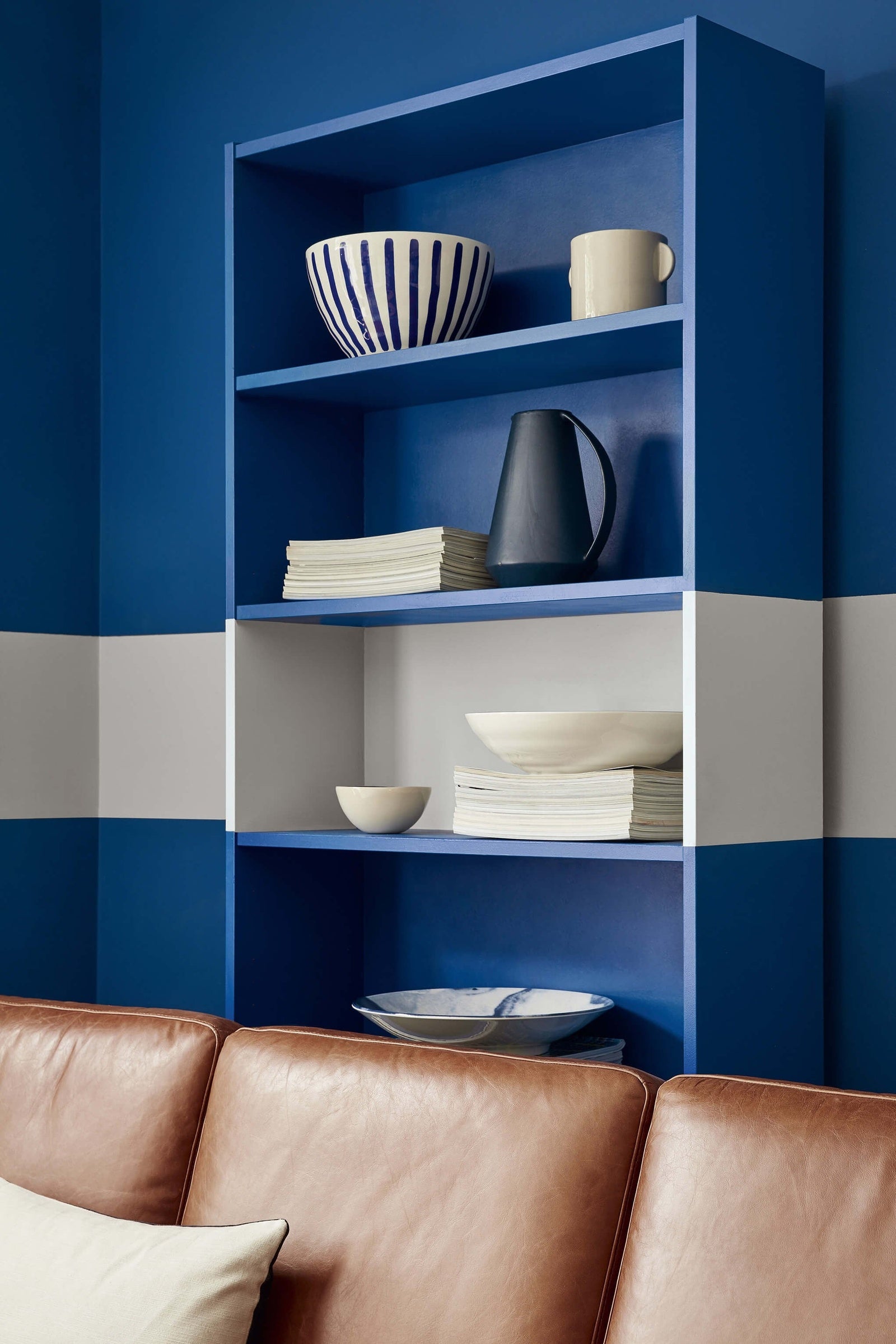Little Greene Mazarine (256) in een interieur