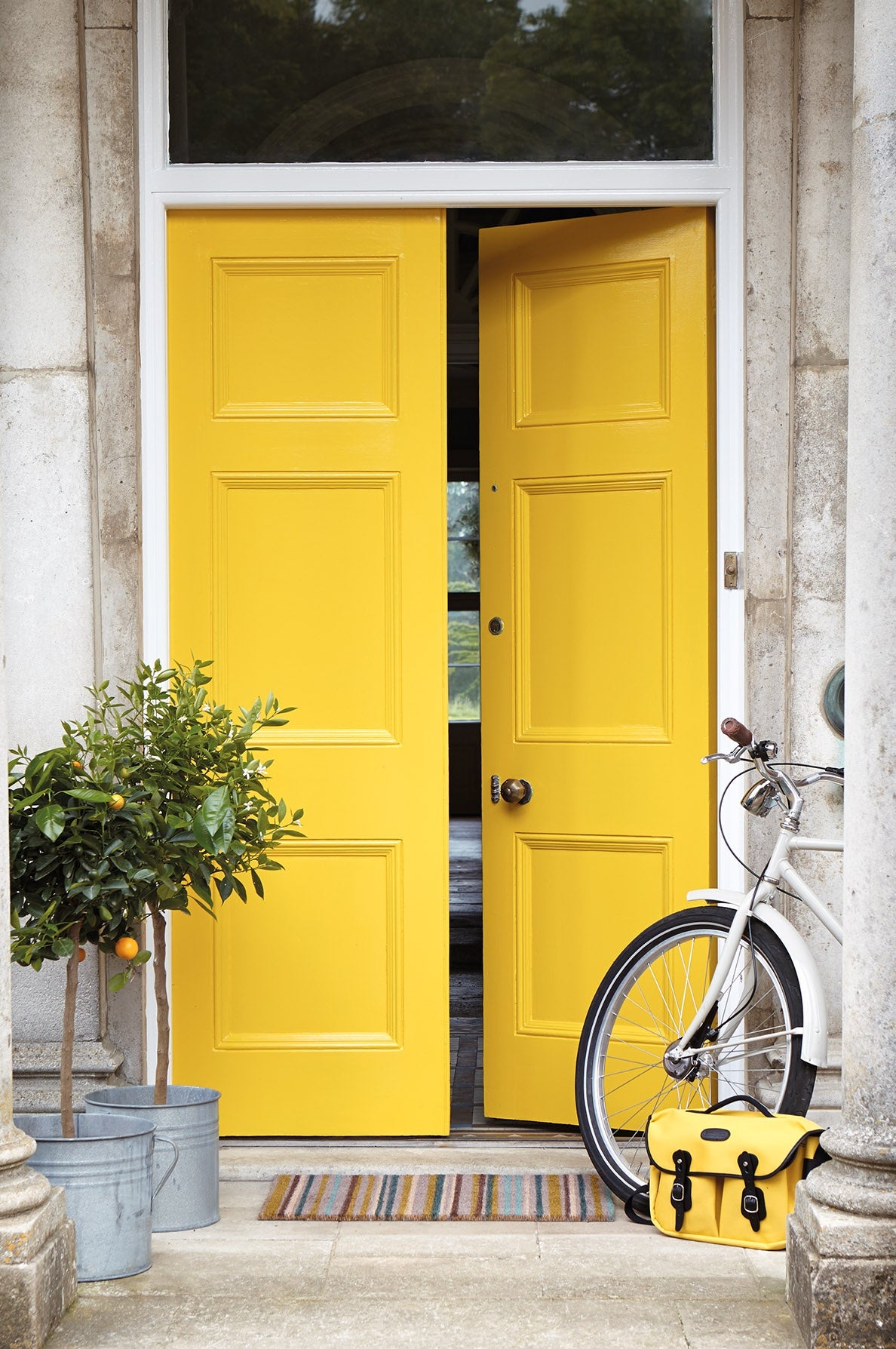 Little Greene Mister David (47) - Tester in een interieur