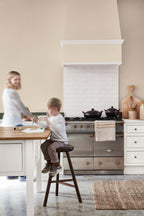 Little Greene Mushroom (142) in een interieur