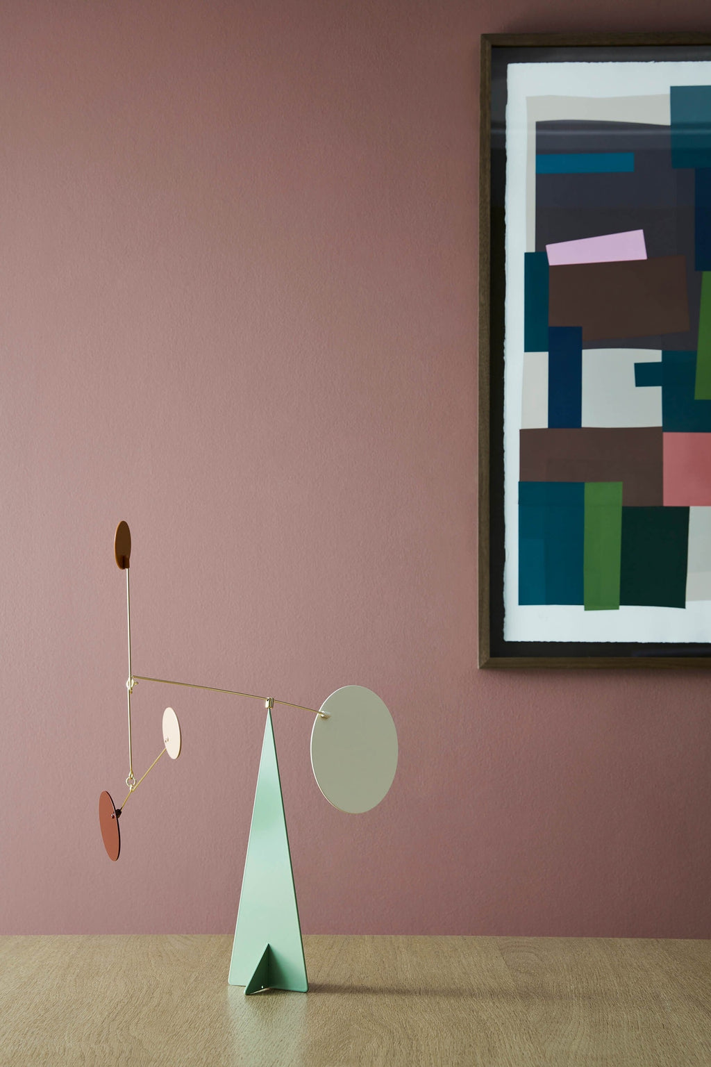 Little Greene Nether Red (315) in een interieur