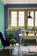 Little Greene Pale Lupin (278) - Tester in een interieur