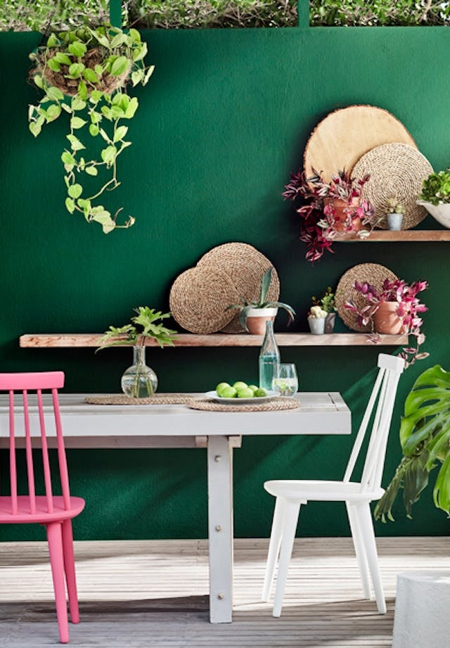 Little Greene Puck (298) in een interieur