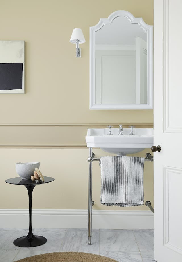 Little Greene Travertine (319) in een interieur