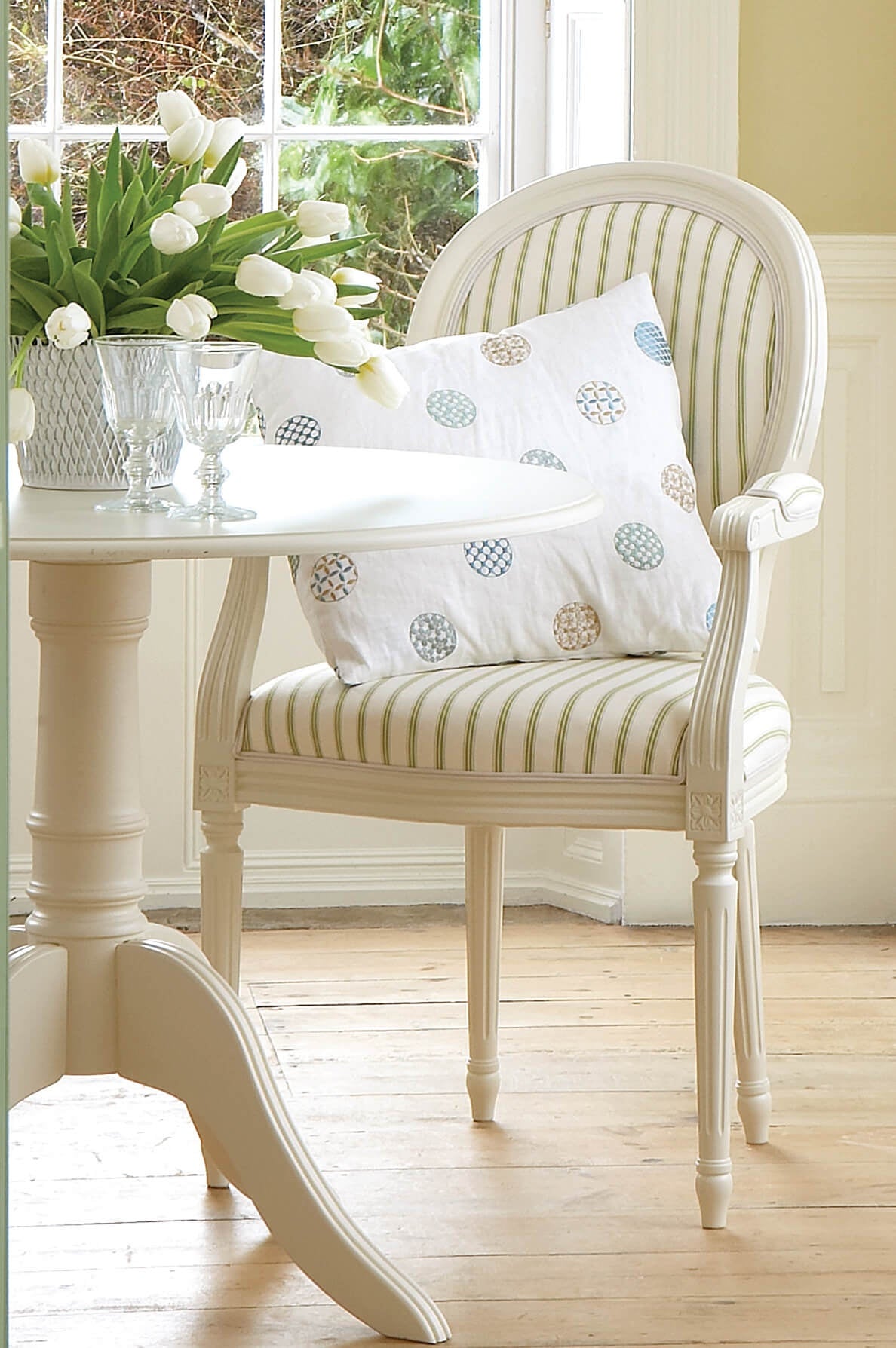 Little Greene White Lead Deep (171) in een interieur