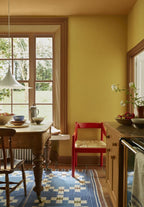 Little Greene Yellow-Pink (46) in een interieur