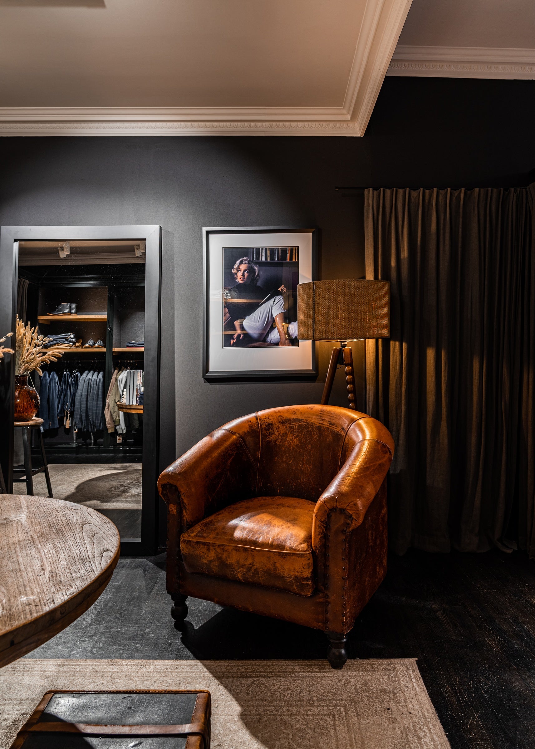 Pure & Original Black Truffle Classico krijtverf in interieur