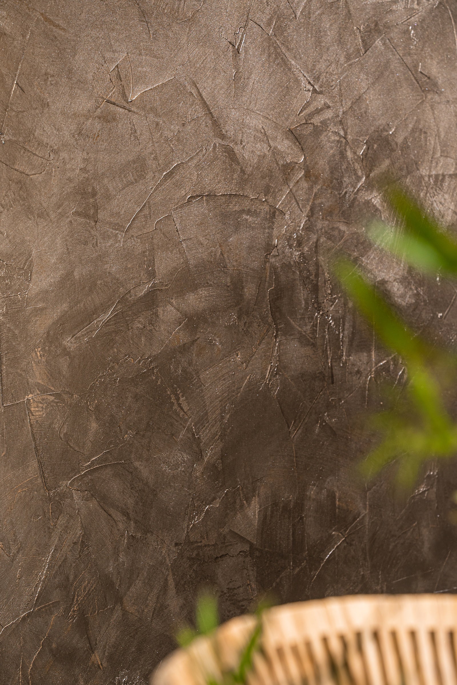 Pure & Original Bronze Traditional Paint Elements in interieur