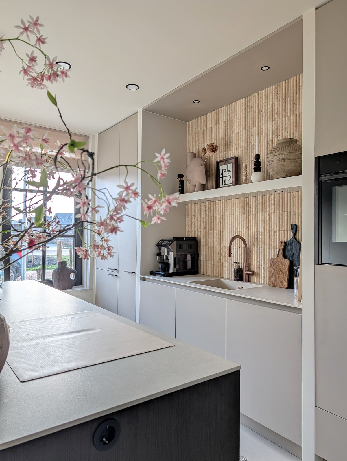 Pure & Original Cotton Beige Carazzo in interieur