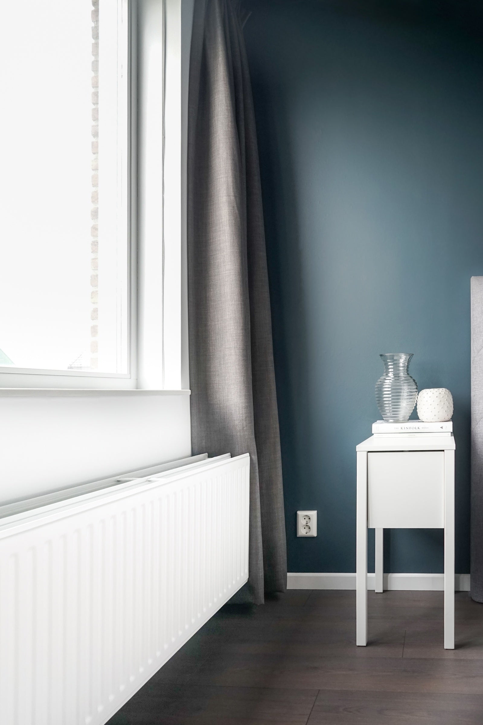 Pure & Original Silk White Traditional Paint lakverf in interieur