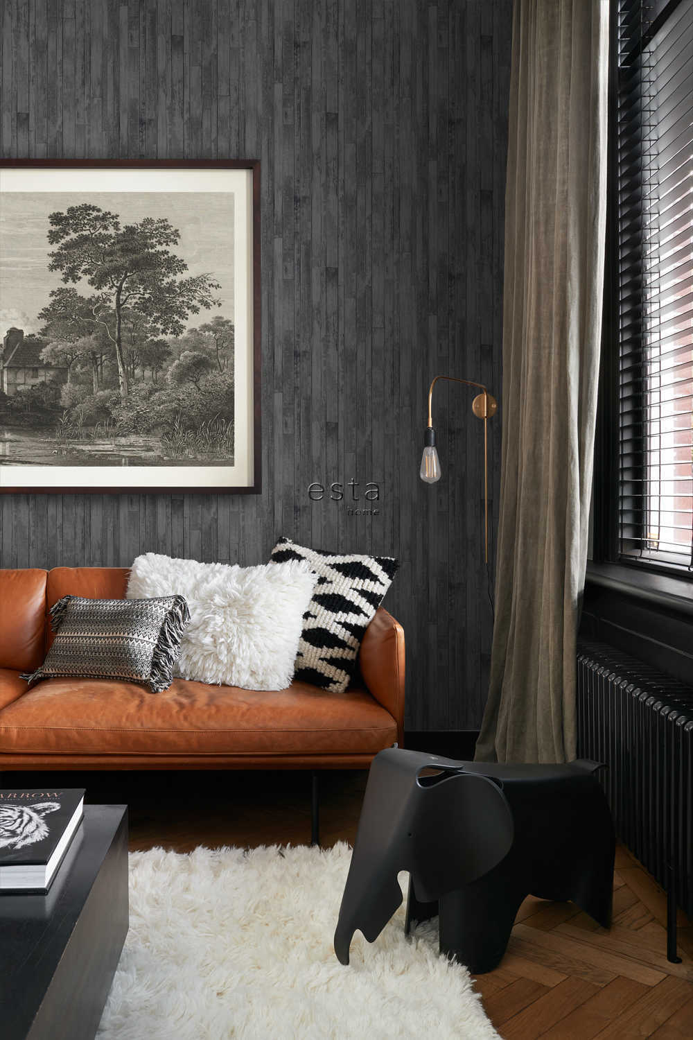 Esta Home Black & White with a splash of Gold 128841