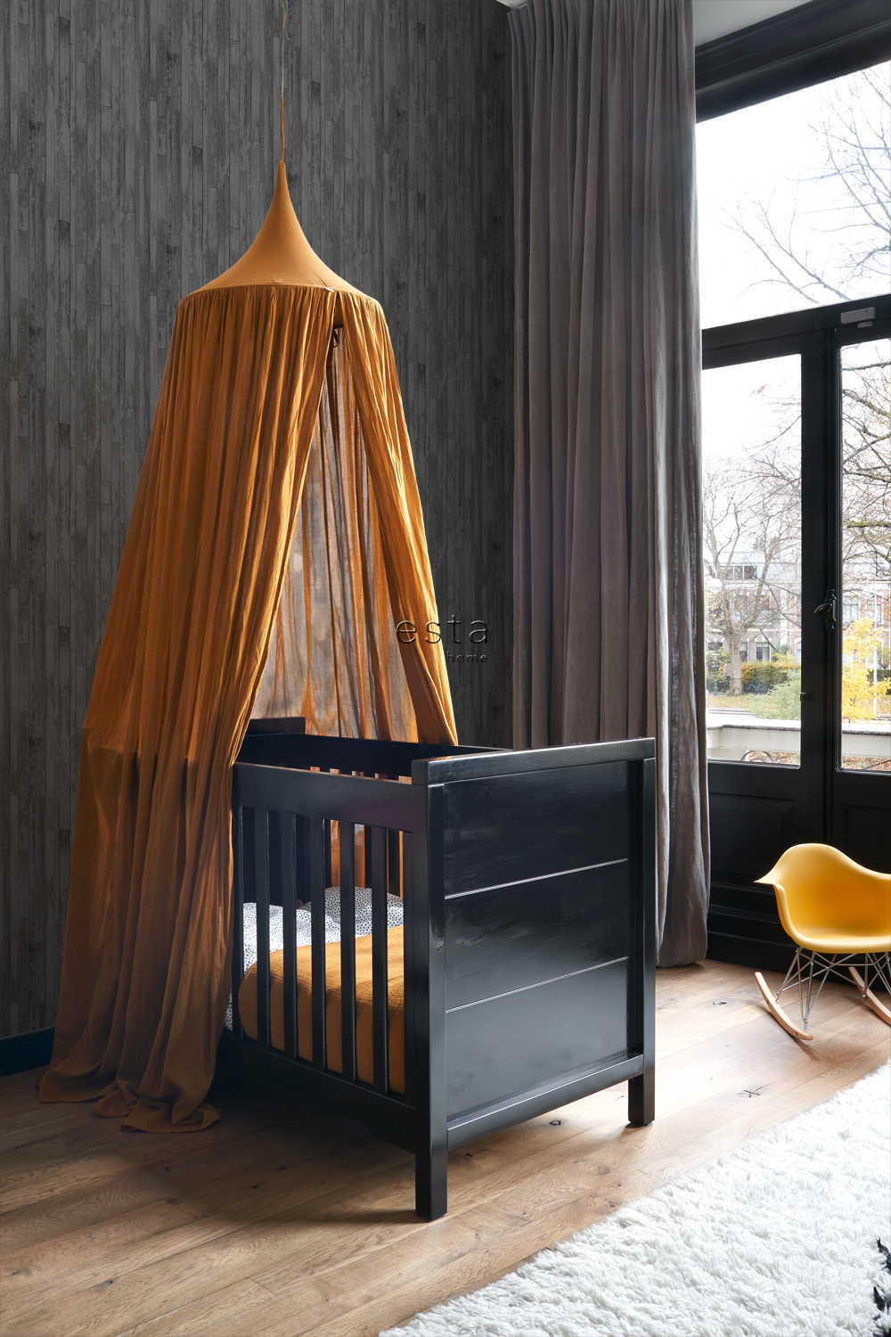 Esta Home Black & White with a splash of Gold 128841