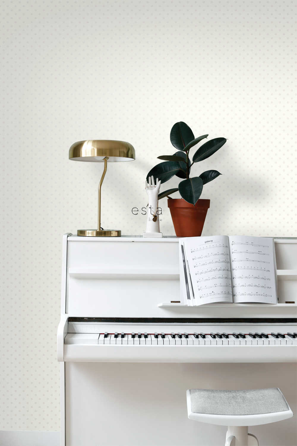 Esta Home Black & White with a splash of Gold 137006