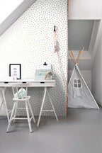 Esta Home Black & White with a splash of Gold 138937