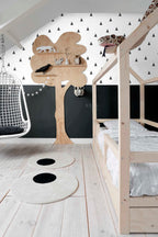 Esta Home Black & White with a splash of Gold 138942