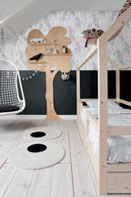Esta Home Black & White with a splash of Gold 139011