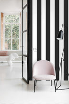Esta Home Black & White with a splash of Gold 139111