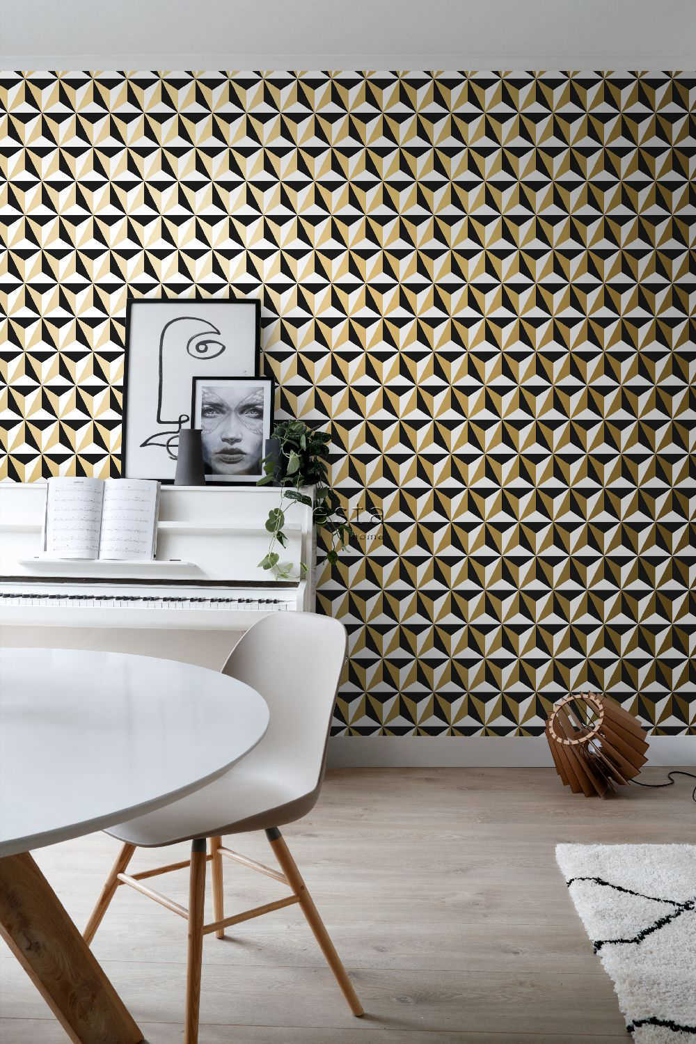Esta Home Black & White with a splash of Gold 139118