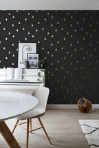 Esta Home Black & White with a splash of Gold 139123
