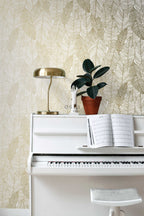 Esta Home Black & White with a splash of Gold 139125