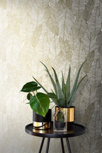 Esta Home Black & White with a splash of Gold 139125