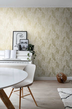 Esta Home Black & White with a splash of Gold 139125