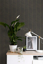 Esta Home Black & White with a splash of Gold 139136