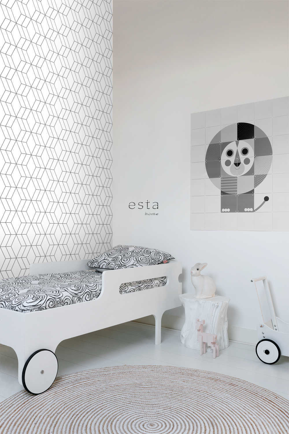 Esta Home Black & White with a splash of Gold 139149