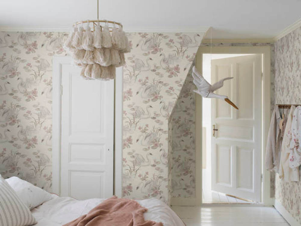 Boråstapeter Newbie Wallpaper II Lily Swan 6924