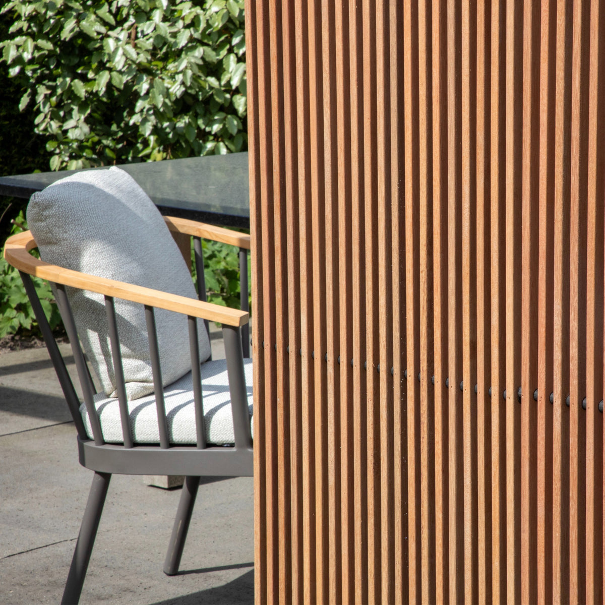 Buitenpaneel massief hout divider