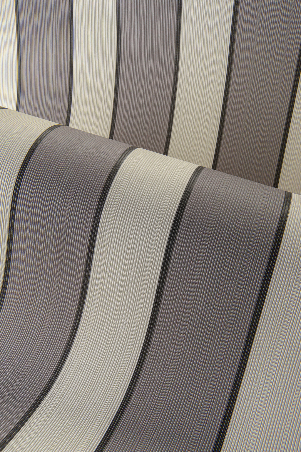 Hookedonwalls Stripes & Stripes Listras 90795