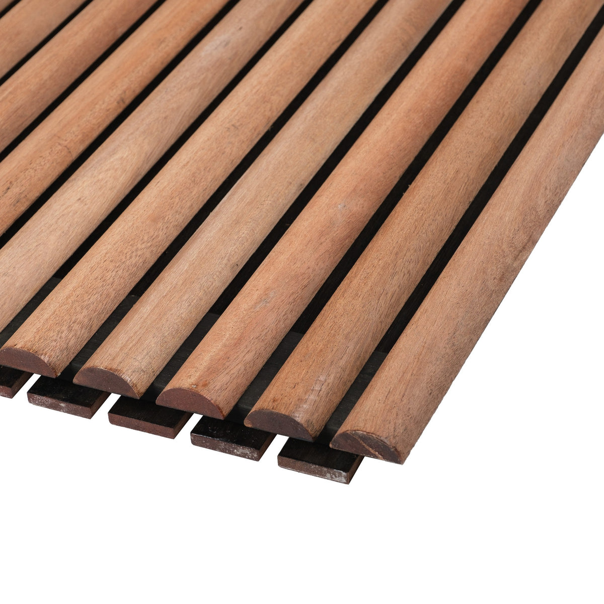 Buitenpaneel massief hout halfronde latten
