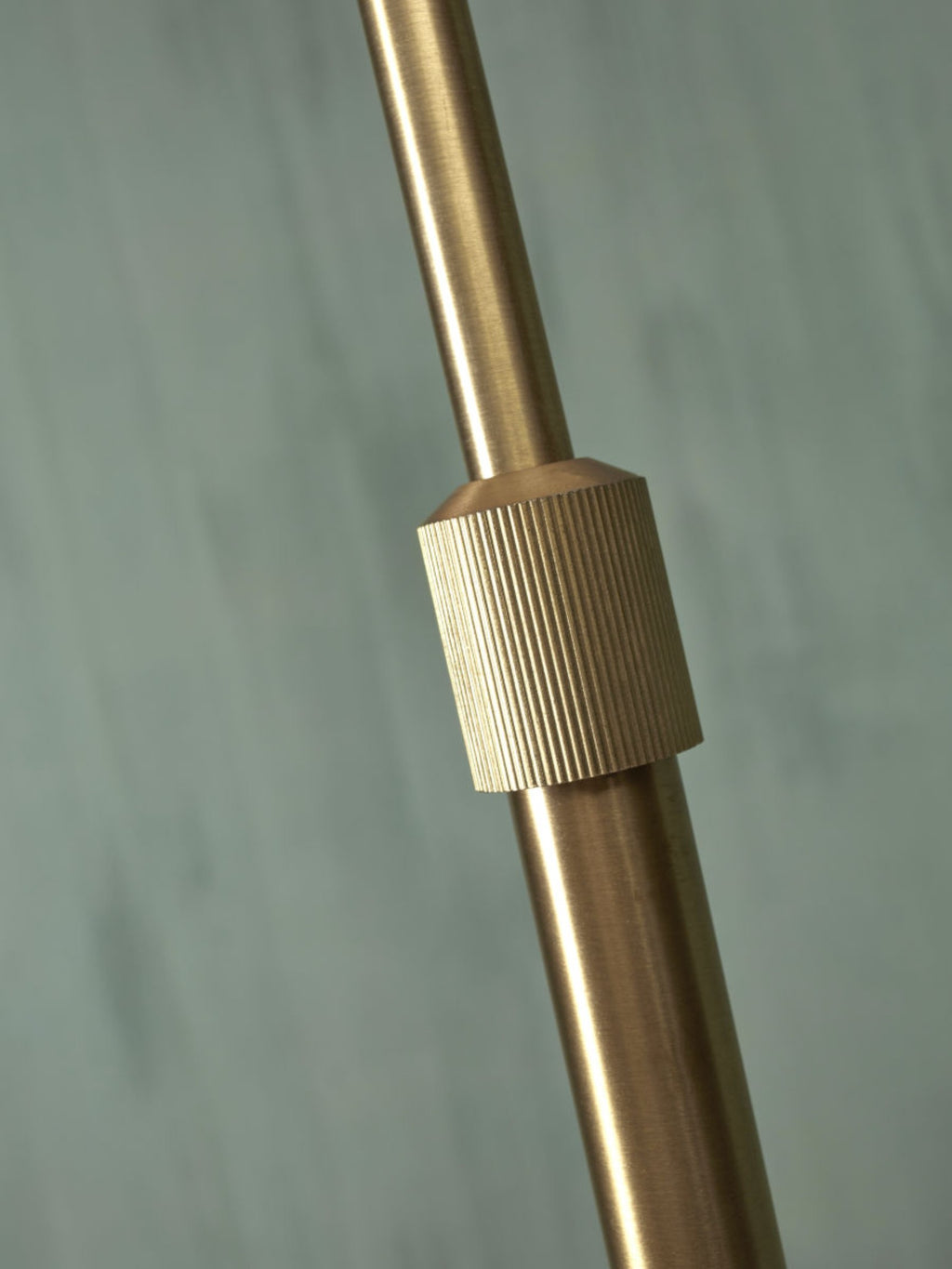 it's about RoMi Hanglamp Carrara 3-stangs - Goud - Getint glas