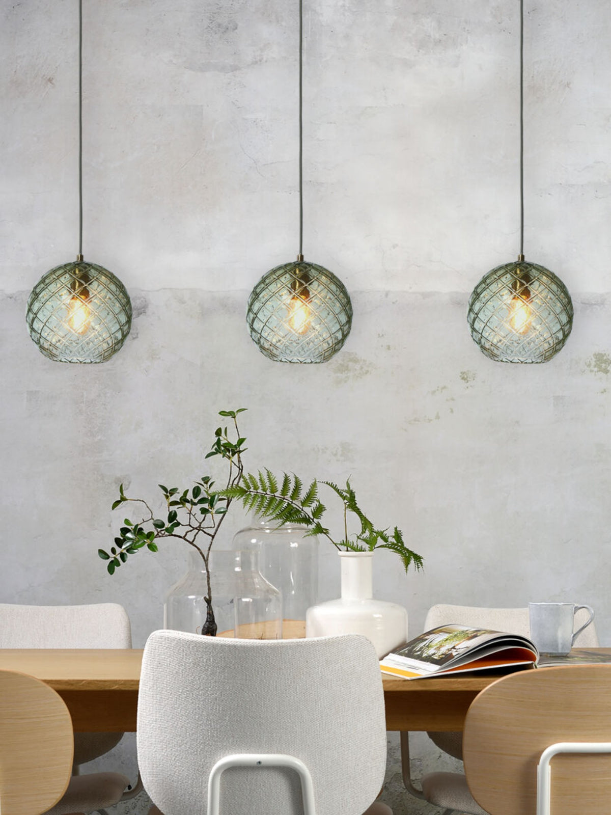it's about RoMi Hanglamp Venice Bol - Groen - Goud