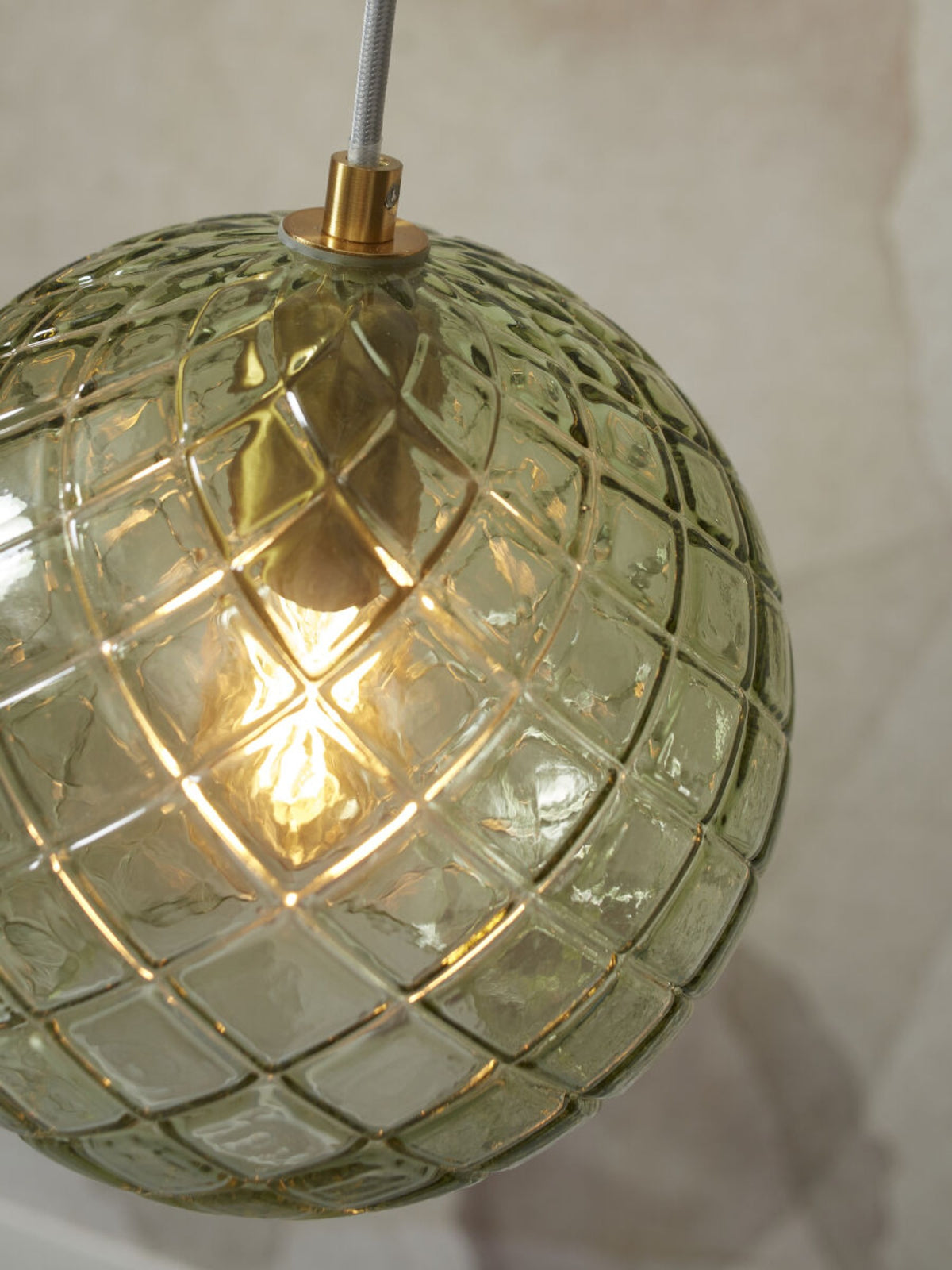 it's about RoMi Hanglamp Venice Bol - Groen - Goud