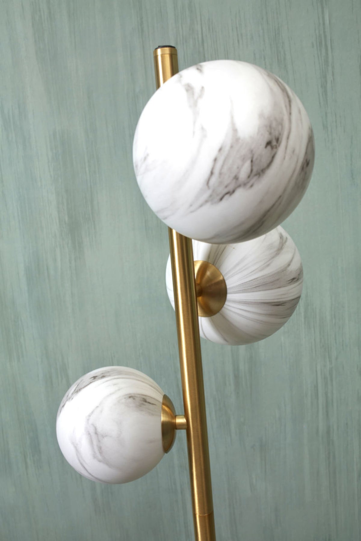 it's about RoMi Staande Lamp Carrara 3-lamps - Goud - Getint glas