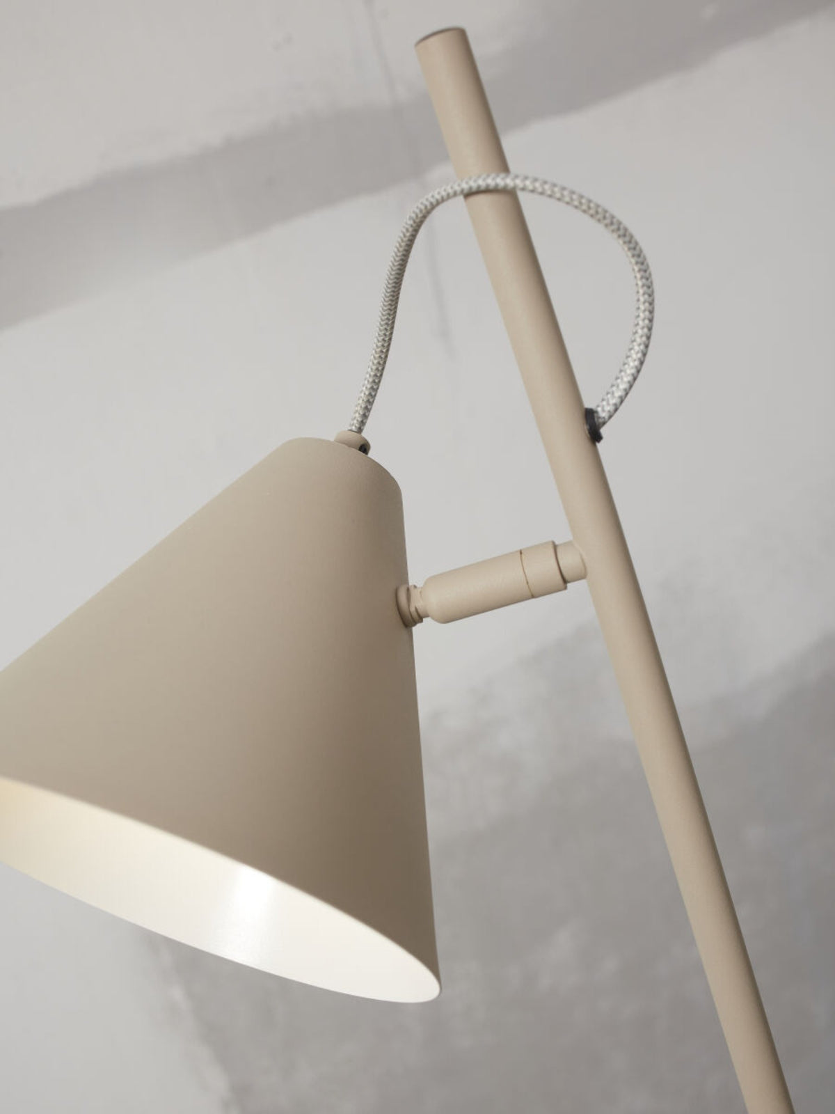 it's about RoMi Staande Lamp Lisbon - Zand
