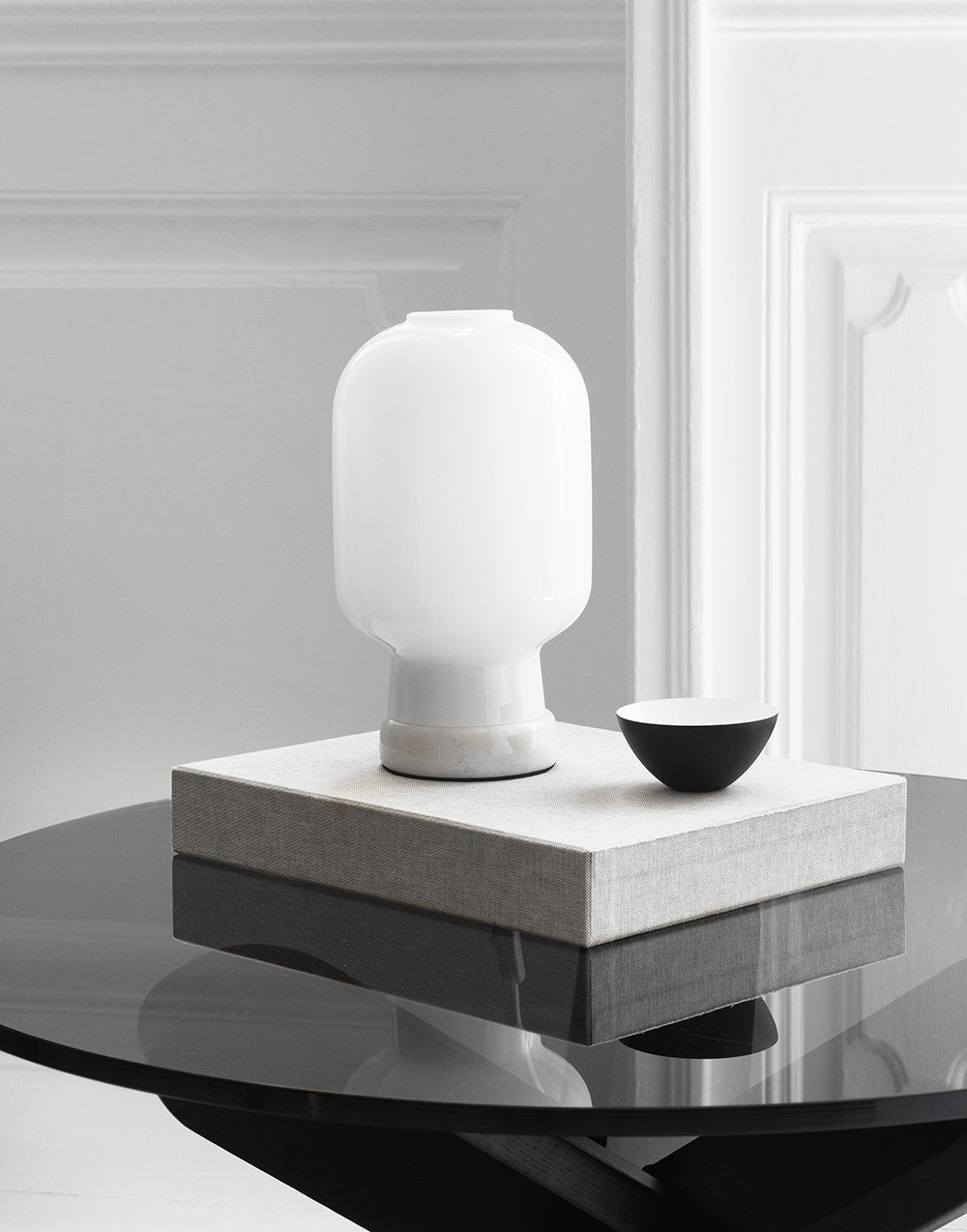 Normann Copenhagen Tafellamp Amp Marble - Wit-Wit